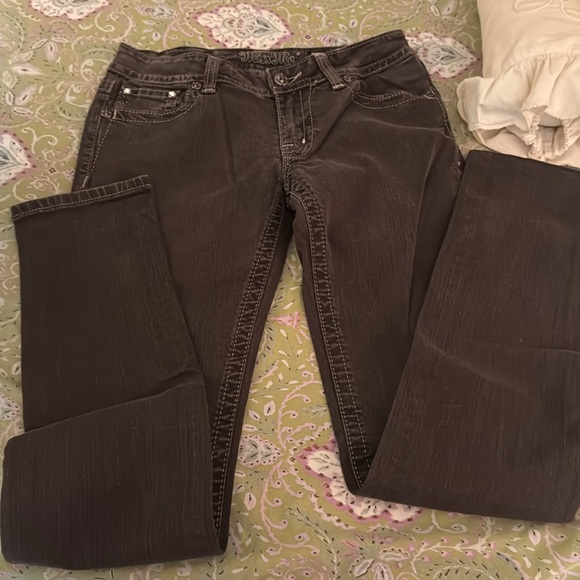 Miss Me Grey Skinny Jeans with Embellished Back - Picture 10 of 12